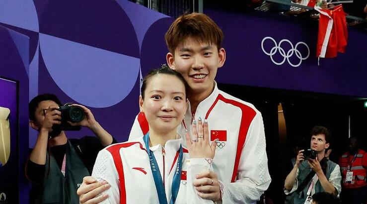 Παρίσι 2024: Πρόταση γάμου σε αθλήτρια που κέρδισε το χρυσό στο badminton [εικόνες]