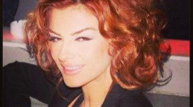 Ramona: Με πιο κοντό μαλλί και λόγια που αφήνουν υπονοούμενα