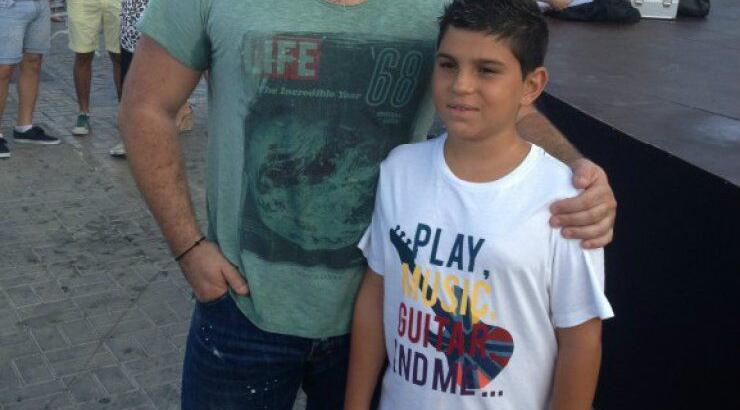 Η συνάντηση του Παντελίδη το 2013 με τον μικρό Βαγγέλη στην Πάφο που δάκρυσε τους πάντες!