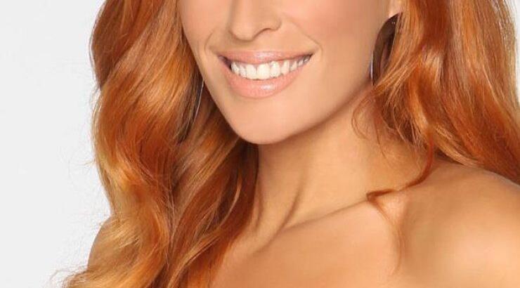 Σίσσυ Χρηστίδου: Έγινε νονά για πρώτη φορά μέσα στη θάλασσα! Δείτε φωτογραφία 