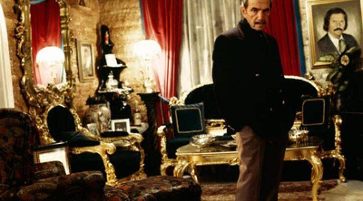 Συντετριμμένοι οι πρωταγωνιστές των τηλεοπτικών σειρών του Νίκου Φώσκολου [βίντεο]