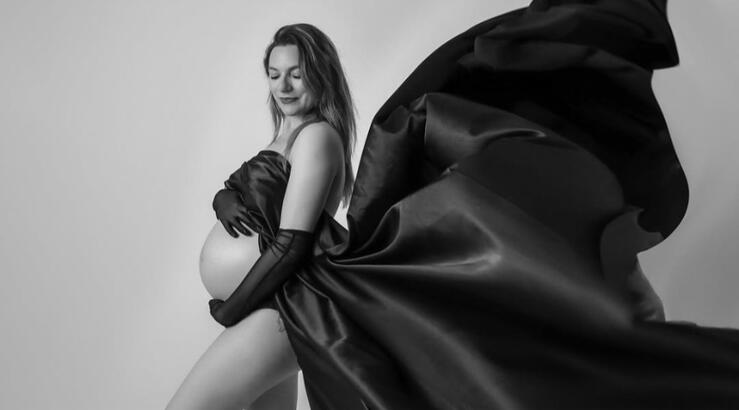 Ιωάννα Λαμπροπούλου:Tα επίσημα στιγμιότυπα από την maternity φωτογράφηση που πραγματοποίησε [εικόνες]