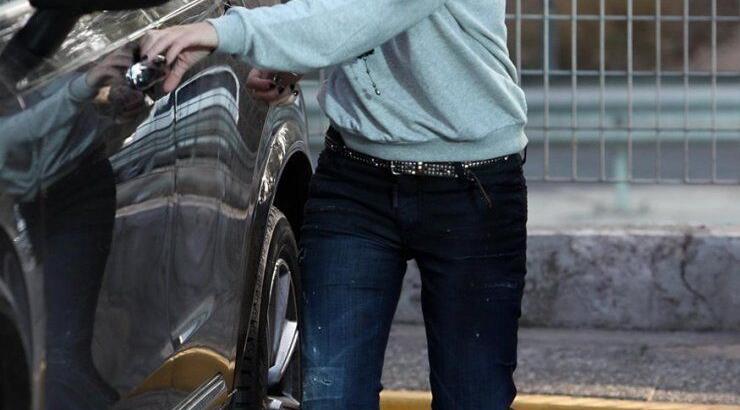 Paparazzi! Ελένη Μενεγάκη: Σε κατάστημα καλλυντικών πιο αδύνατη από πότε