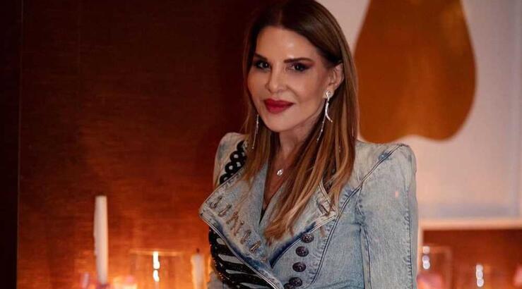 Κάτια Θεοδότου: Το travel look της και το luxury item που συνόδευσε την εμφάνισή της