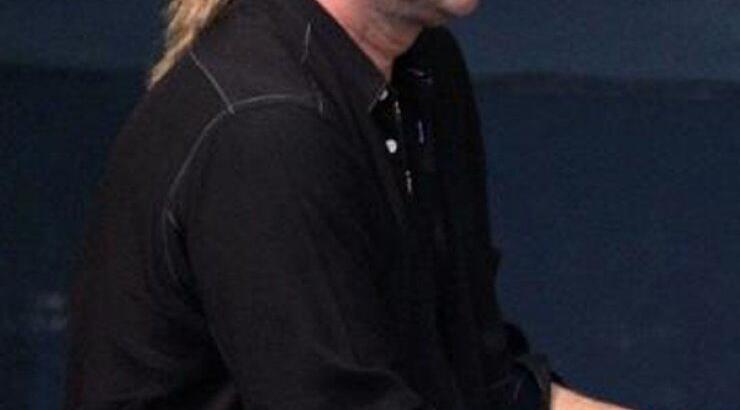 "Συνάντηση" με τον Στέφανο Κορκολή, στη Μικρή Σαλαμίνα