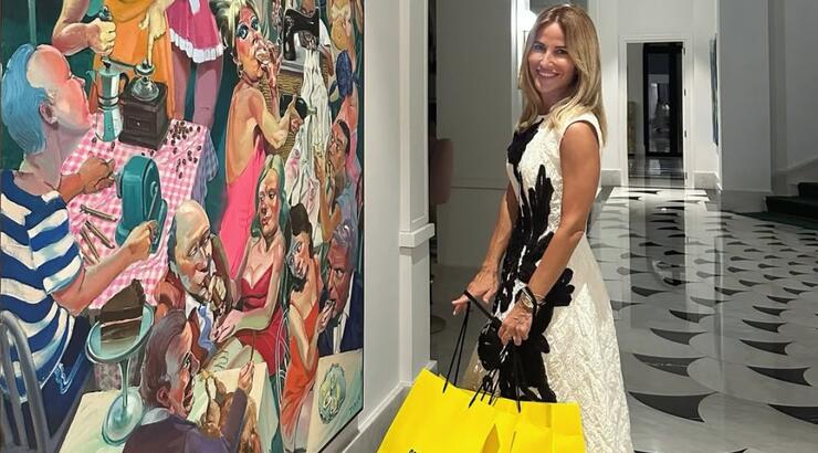 Έμιλυ Γιολίτη: Μας δίνει έμπνευση για το γιορτινό χτένισμα της σεζόν