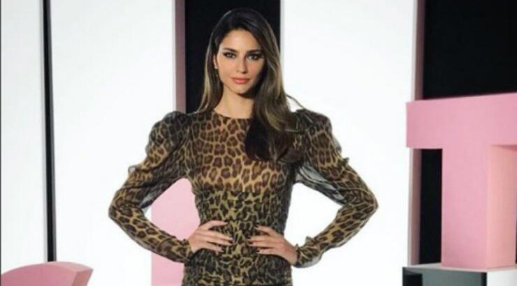 Μάθαμε ποιου οίκου και πόσα κοστίζει το animal print φόρεμα της Ηλιάνας Παπαγεωργίου 