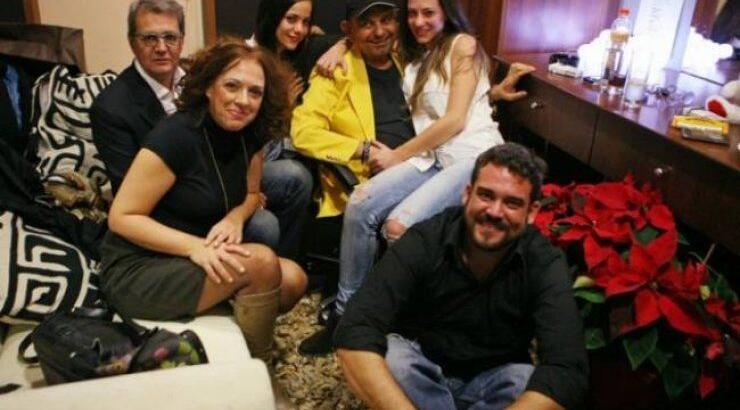  Σύντροφος Σάκη Μπουλά: Από την κηδεία στο... θεατρικό σανίδι [video]