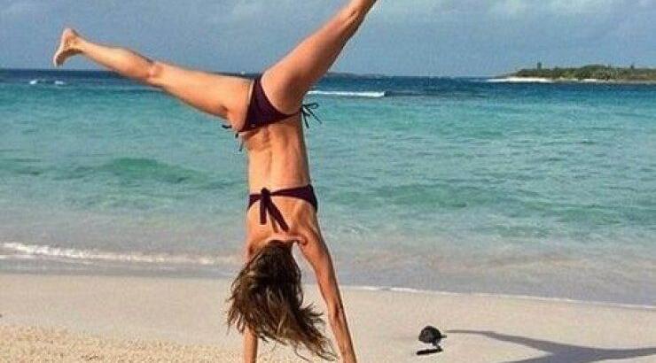 Ποια καλλονή τρέλανε το instagram με το κορμί της; 