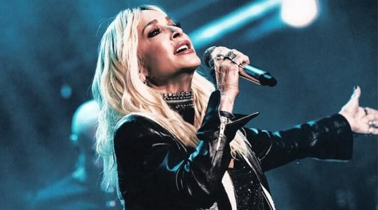 Κουμπάρος της Άννας Βίσση: «Δεν με ακολουθεί στο instagram; Αυτό είναι τραγικό» [βίντεο]