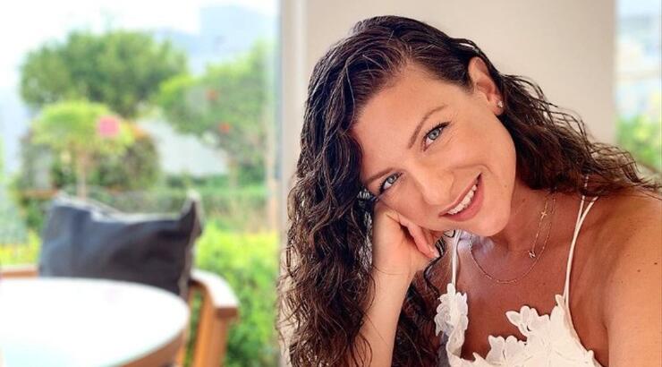 Nίκη Δραγούμη: Ο αδερφός της έχει γενέθλια και του ευχήθηκε με μία εικόνα από την παιδική ηλικία τους