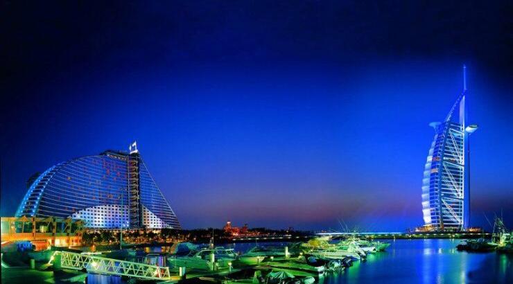 Πασίγνωστη Ελληνίδα παρουσιάστρια πάει για καριέρα στο Ντουμπάι [εικόνες]