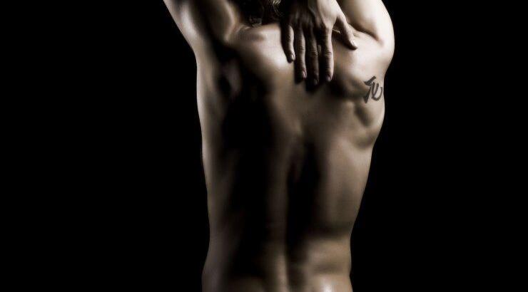 Όταν το σώμα φωνάζει «θέλω», τα λόγια είναι περιττά