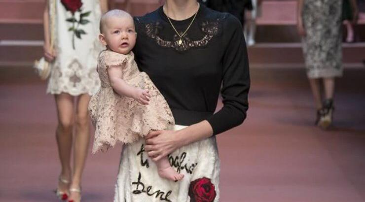 Μοντέλα έγκυες: Η νέα τάση στις πασαρέλες!