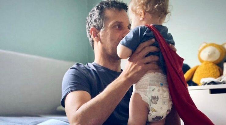 Γιώργος Χρανιώτης: Αποκαλύπτει το όνομα του γιου του και τις λεπτομέρειες της βάφτισής του