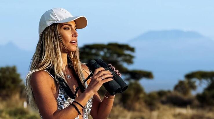 Αθηνά Οικονομάκου: Επέστρεψε στην αγκαλιά των παιδιών της μετά το ταξίδι στην Αφρική 