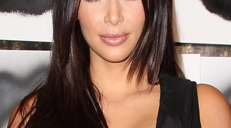 Δείτε την! Η Kim Kardashian "ξαναχτυπά" με γυμνή selfie