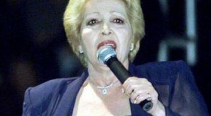 Δύσκολες ώρες για την Πόλυ Πάνου