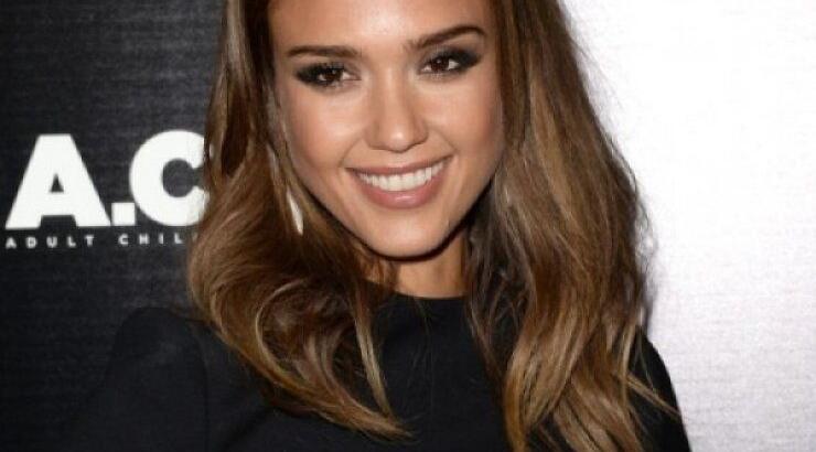  Η Jessica Alba δεν είναι και τόσο καλό κορίτσι τελικά! Δείτε τι έκανε και μας άλλαξε γνώμη