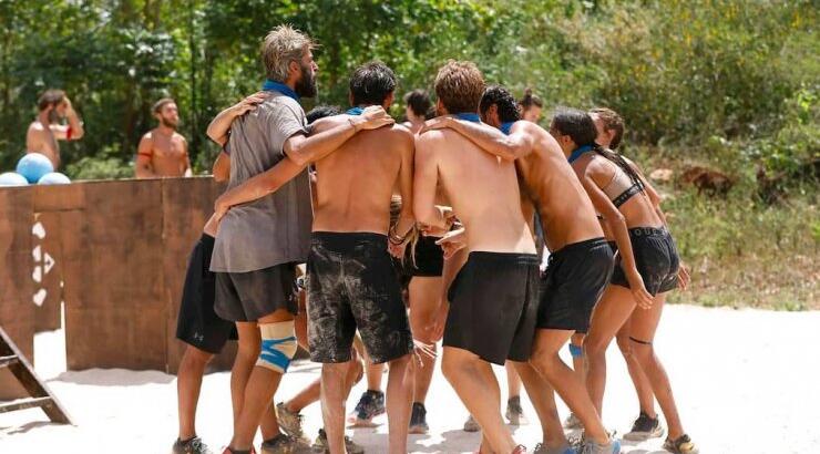 "Survivor": Νέο ζευγάρι στο ριάλιτι και τους πρόδωσε το σημάδι στο λαιμό
