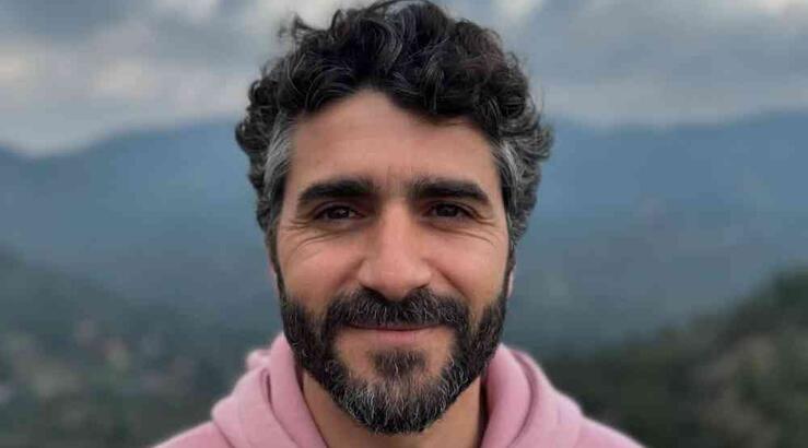 Προκόπης Αγαθοκλέους: Η αφιέρωση στη Μαρίνα Μανδρή κατά τη διάρκεια βράβευσής του [βίντεο]