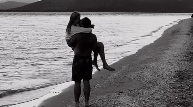 Πρώην παίκτρια του GNTM παντρεύτηκε στον 8ο μήνα εγκυμοσύνης της [εικόνες]