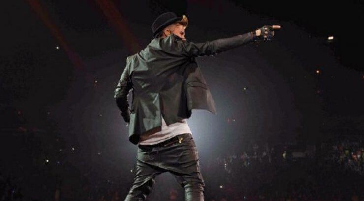 Συνελήφθη ο Τζάστιν Μπίμπερ [βίντεο]