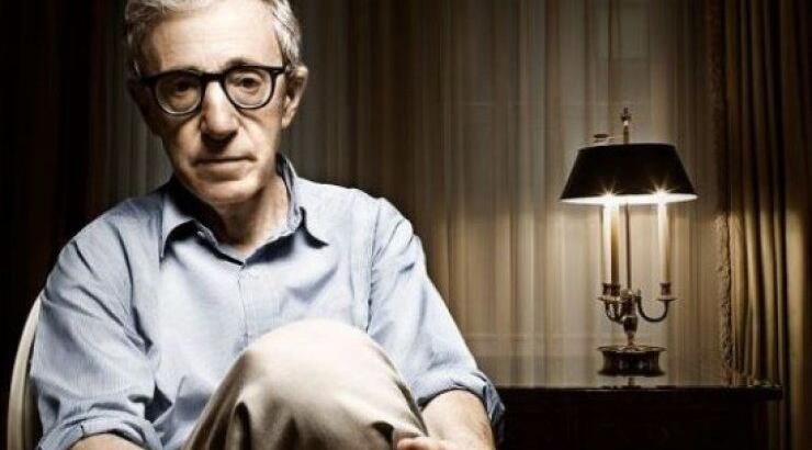 Γούντι Άλεν: ψευδή και ντροπιαστικά όσα είπε η Φάροου