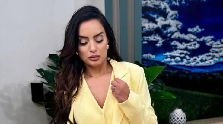 Η Ιακωβίδου για το τηλεοπτικό της μέλλον: «Υπάρχει μία σύγχυση γιατί πρέπει να το αποφασίσουμε από κοινού με τον Τζώνη»