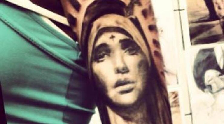 Ποιο ανδρικό όνομα "χτύπησε" αυτή τη φορά τατουάζ στο χέρι της η Αγγελική Ηλιάδη;