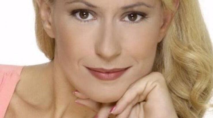 Designer η Μαρία Μπακοδήμου;