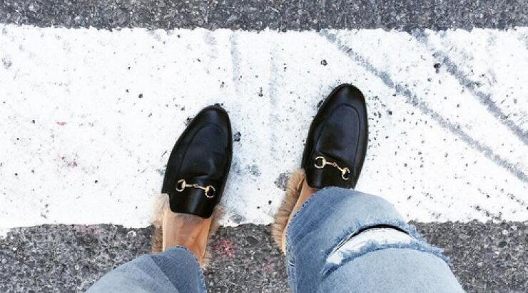 Tα παπούτσια που φορούν όλες οι street style stars