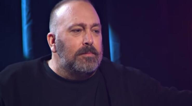 Γιώργος Αλκαίος: "Η μητέρα μου δεν ήξερε ποιος είμαι - Με γνώρισε σε συναυλία μου"