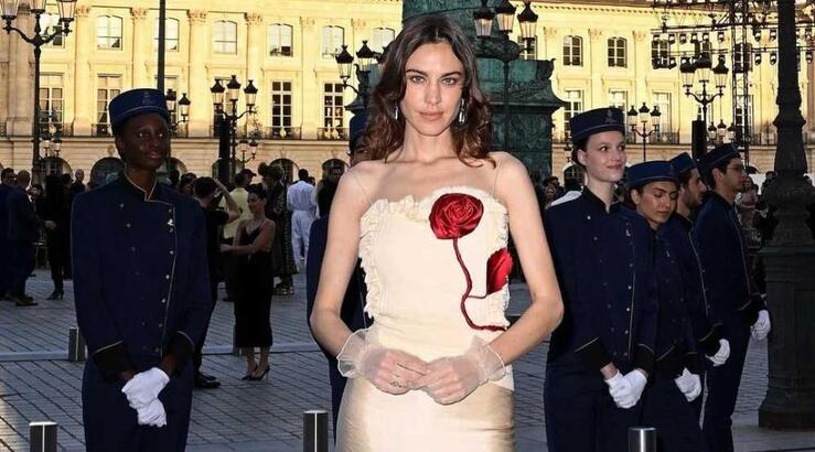 10 διαχρονικές στιλιστικές συμβουλές για γυναίκες άνω των 40