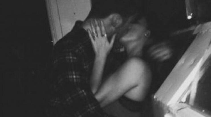 6 σκέψεις που κάνει ένας άντρας όταν του λες ότι είσαι single