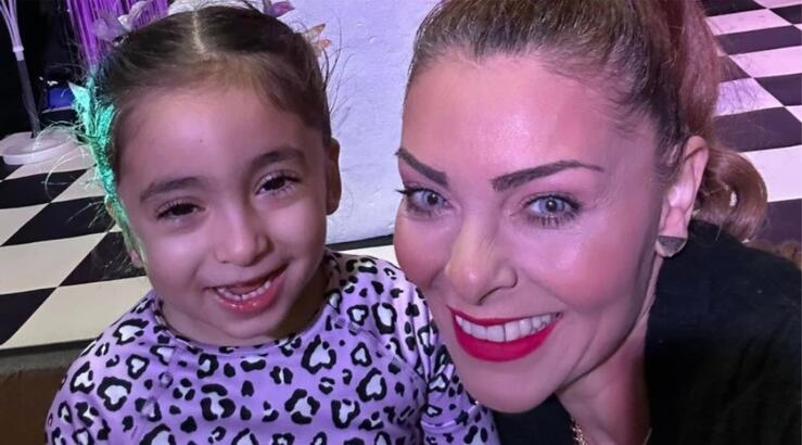 Έλια Ιωαννίδου: Το χιουμοριστικό βίντεο με την κόρη της, Αμελί