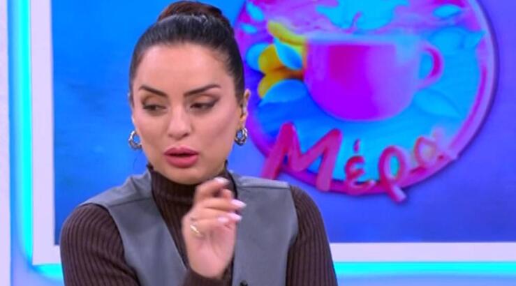 Ελπίδα Ιακωβίδου: Η στιγμή που πέρασε κατσαρίδα από μπροστά της στο πλατό [βίντεο]