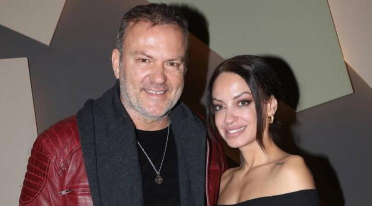 Τόνυ Δημητρίου: Η επική ατάκα του για το πότε θα ανέβουν τα σκαλιά της εκκλησίας με τη σύντροφό του