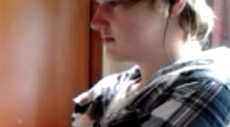 Ο γιος ανακοινώνει ότι είναι γκέι, αλλά το μυστικό της μαμάς, τον αφήνει άφωνο