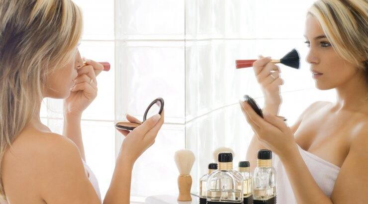 4 λάθη που κάνουμε στο μακιγιάζ 
