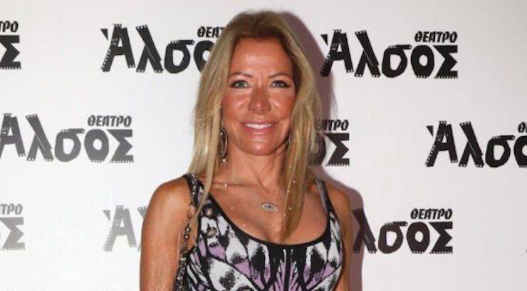 Μαριάννα Λάτση: Σπάνια δημόσια εμφάνιση με τον πανέμορφο 23χρονο γιο της Φίλιππο μαγνήτισε τα βλέμματα