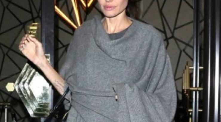 Τρομάξαμε μόλις μάθαμε πόσο ζυγίζει πια η Angelina Jolie