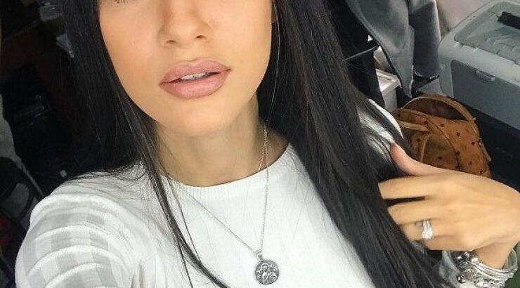 Άντρεα Κυριάκου: Αποκαλύπτει ποιο Κύπριο ποδοσφαιριστή θεωρεί sexy εκτός από το Γιώργο Μερκή