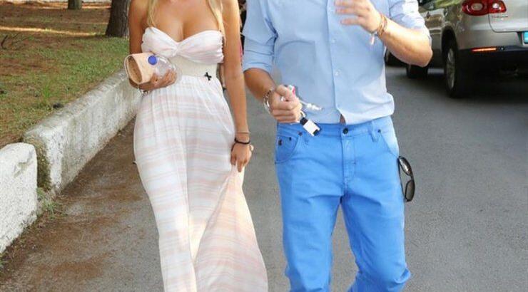 H Βίκυ Κάβουρα λύνει την σιωπή της για πρώτη φορά: Γιατί χώρισε με τον Οικονομόπουλο;