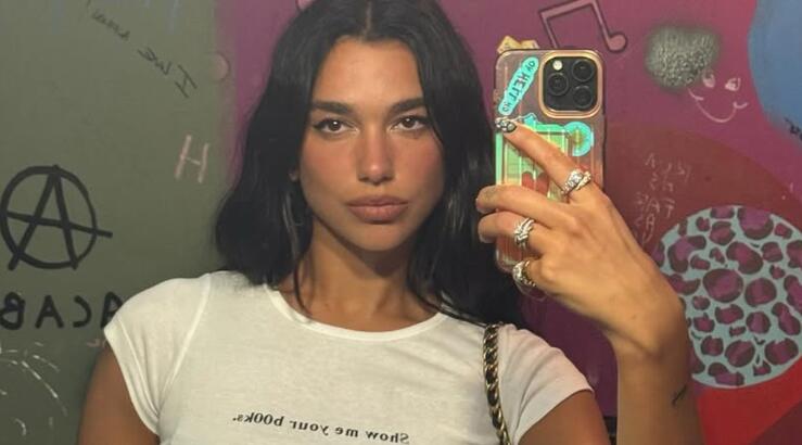 Dua Lipa: Μας έδωσε την τέλεια πρόταση για ένα ενδιαφέρον φθινοπωρινό μανινικιούρ