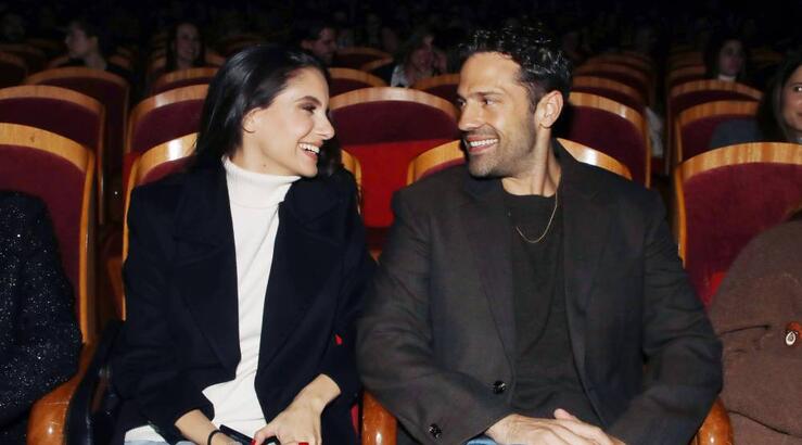 Αλεξάνδρα Νίκα: Φωτογραφίζει τον Κωνσταντίνο Αργυρό στα backstage της συναυλίας στο Σικάγο [εικόνα]