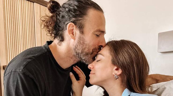 Ευρυδίκη Βαλαβάνη – Γρηγόρης Μόργκαν: Ο γιος τους συμπλήρωσε ένα μήνα ζωής 