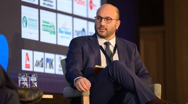 Χρήστος Μιχάλαρος: Έχει γράψει ελληνικούς στίχους σε τραγούδι του Leonard Cohen που έχει κυκλοφορήσει