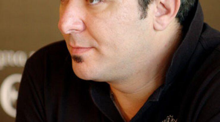 Αντώνης Ρέμος: "Ήταν προσωπική απόφαση της Υβόννης να γίνει Χριστιανή"