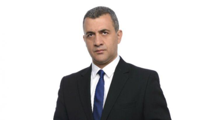 Λουκάς Φουρλάς: Η απάτη και η απάντηση του παρουσιαστή [βίντεο]